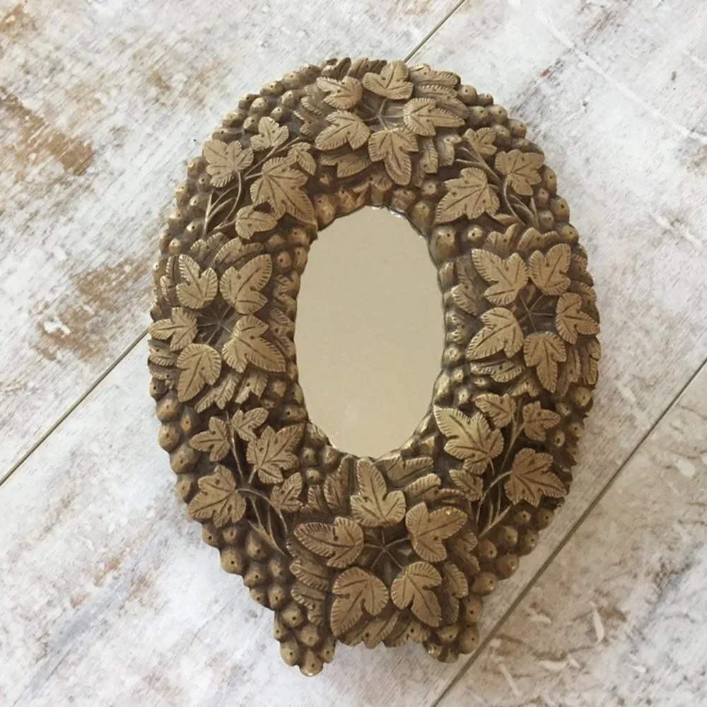 FIRM PRICE! Vintage Maple Leaf Framed Oval Mirror